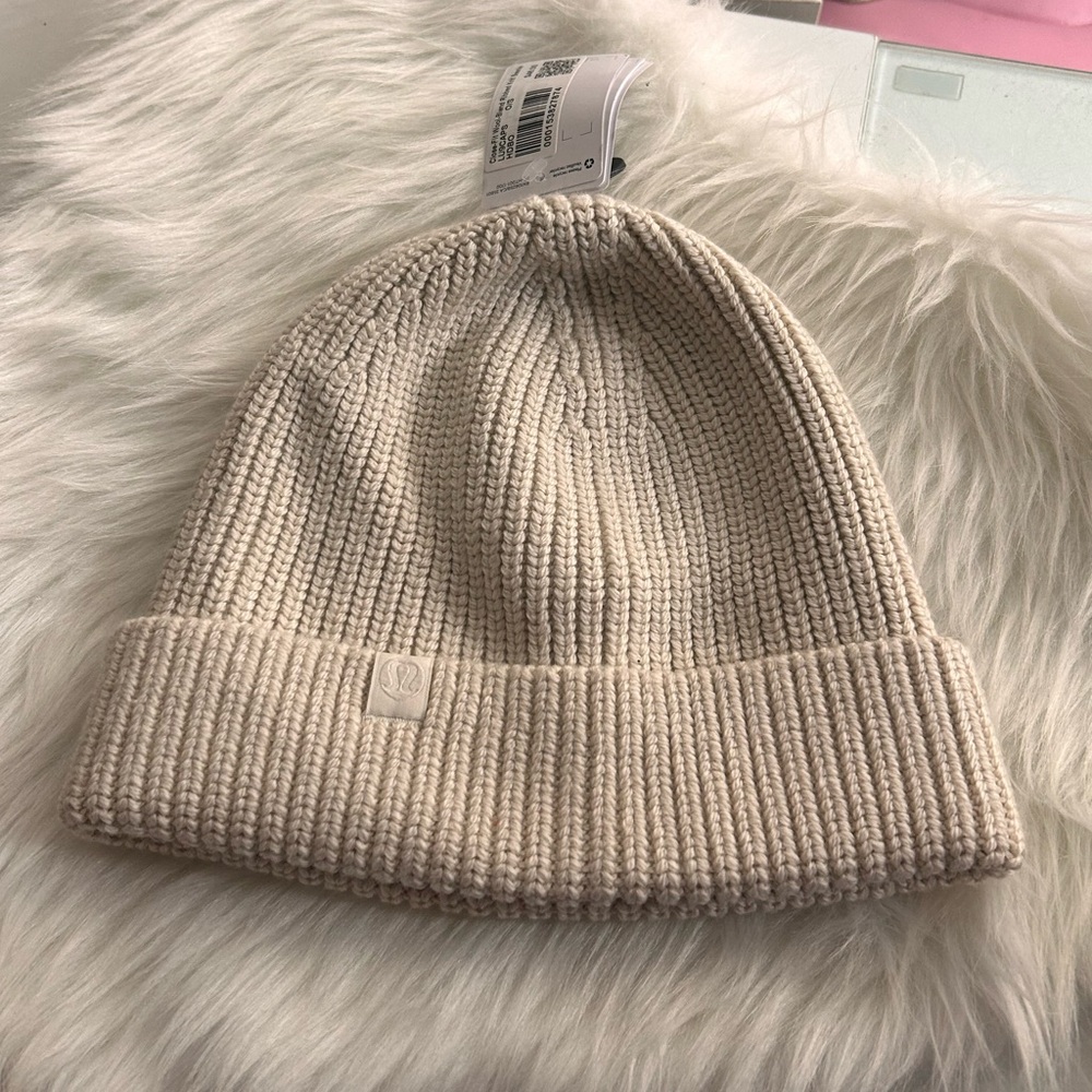 Cream Knit Beanie